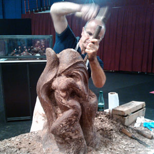 création de sculpture en chocolat au salon du chocolat de Monaco